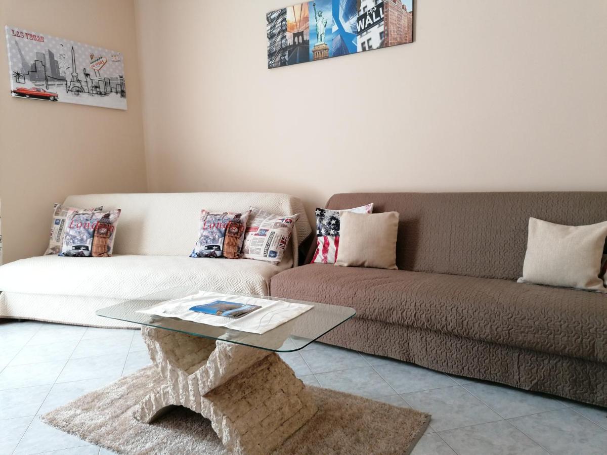 캄포펠리체 디 로첼라 City House 빌라 외부 사진
